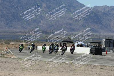 media/Oct-05-2025-CVMA (Sun) [[beeef4f201]]/Race 5-Amateur Supersport Open (Holeshot)/